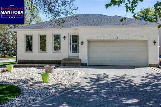 14 Easy Street, Winnipeg