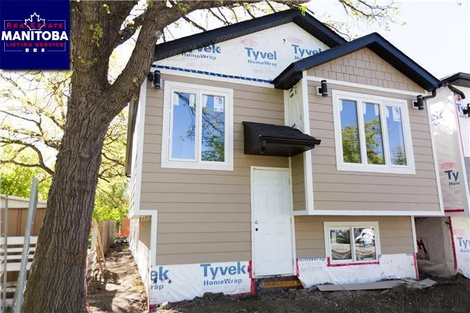32 Vivian Avenue