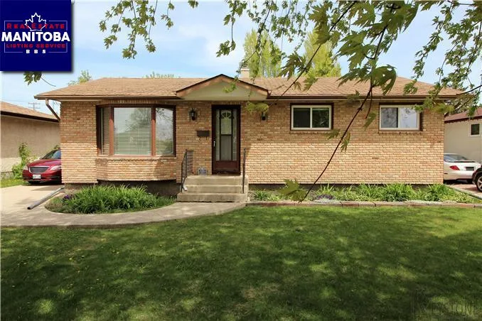 3 Bed House for Sale at 7 Barbara Bay, Selkirk, MB - MLS® #1712692