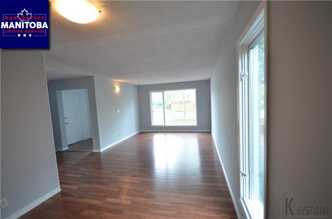 Property 7 Sandpiper Drive img1