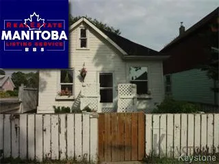 683 Langside Street, Winnipeg