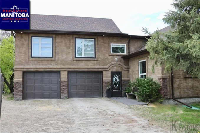 678 Dawson Road, Lorette