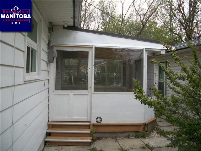 Property 23 1st Street North img1