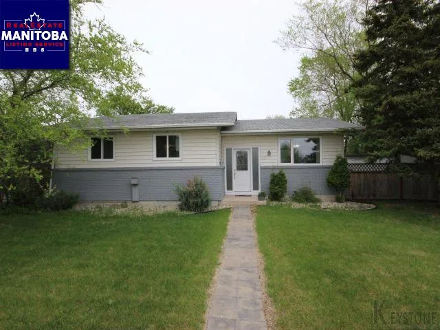 30 North Lake Drive
