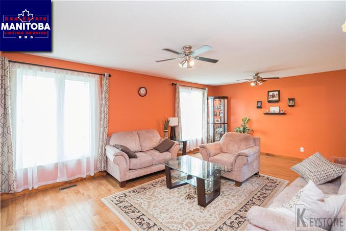 Property 2198 Burrows Avenue img1