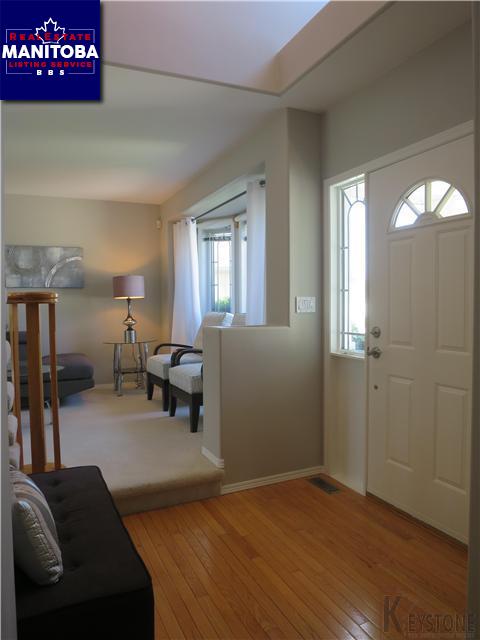 Property 48 Duncan Norrie Drive img1