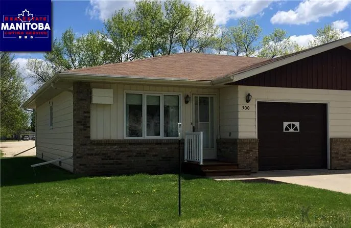 2 Bed House for Sale at 300 Sunvalley Bay, Winkler, MB - MLS® #1713082
