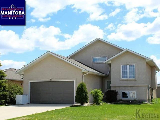82 Ellice Avenue, Steinbach