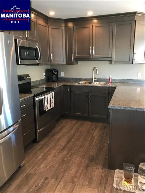 Property 58 Burr Oak Way img1