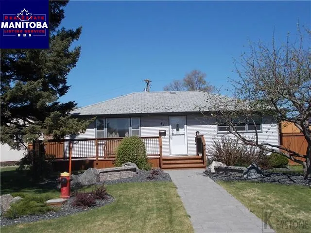 44 Bernier Bay, Winnipeg