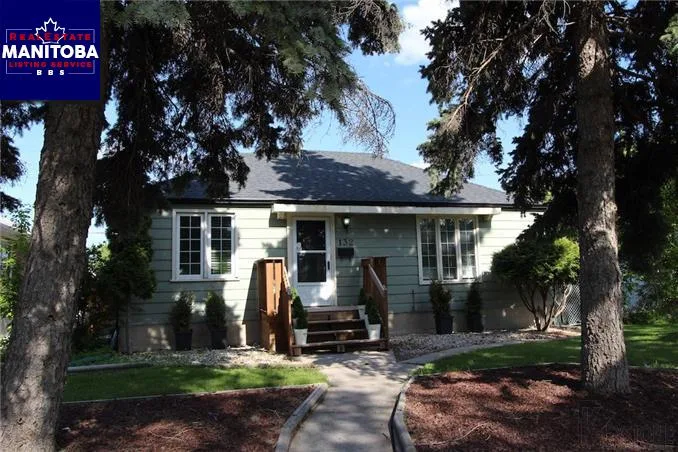 132 Genthon Street, Winnipeg