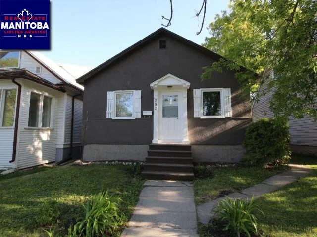 202 Yale Avenue, Winnipeg