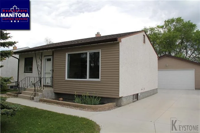 795 Autumnwood Drive