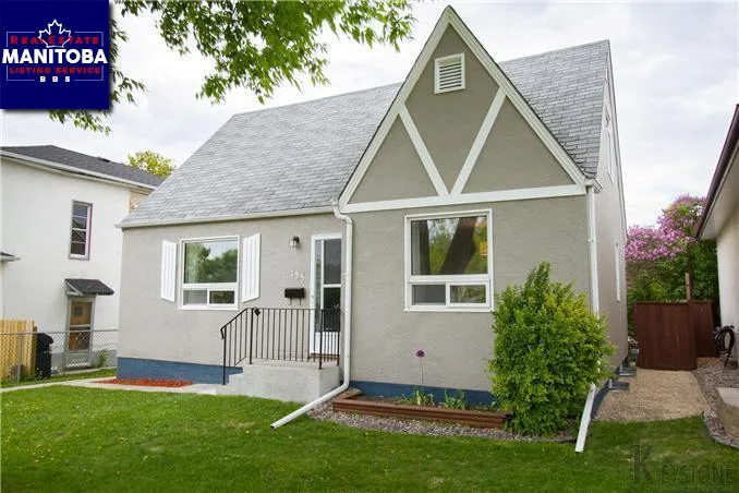 135 Hartford Avenue, Winnipeg