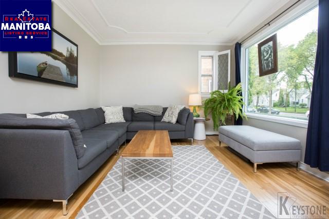 Property 85 Braemar Avenue img1