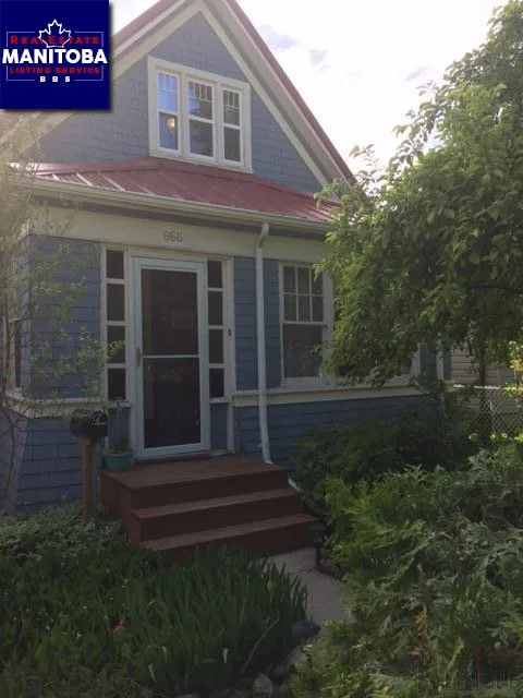 866 Clifton Street, Winnipeg