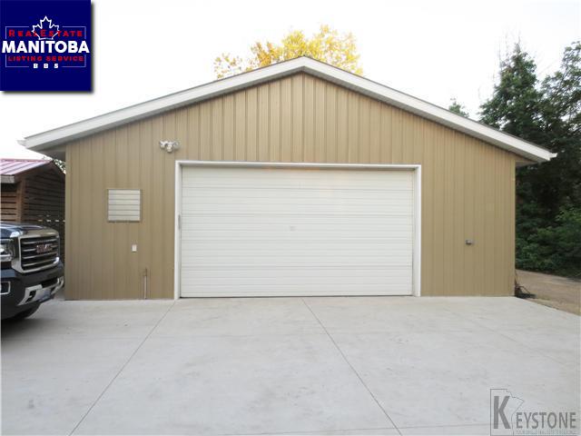 Property 73129 Pioneer Road img1
