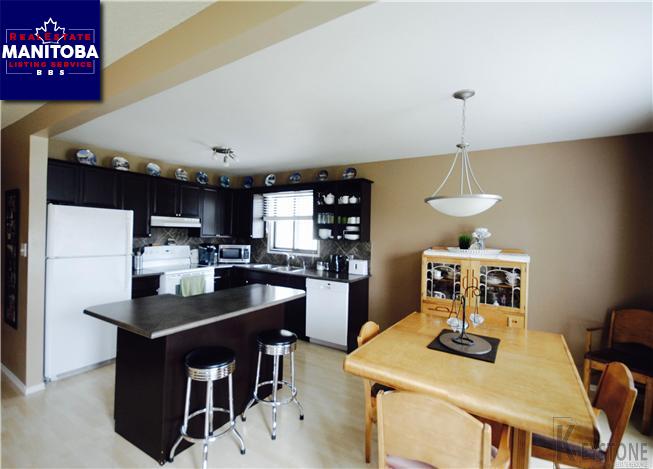 Property 31 Springwood Bay img1
