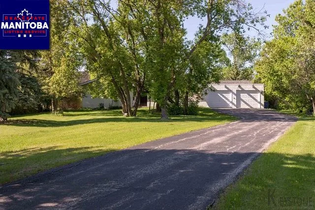 6021 Southboine Drive, Winnipeg