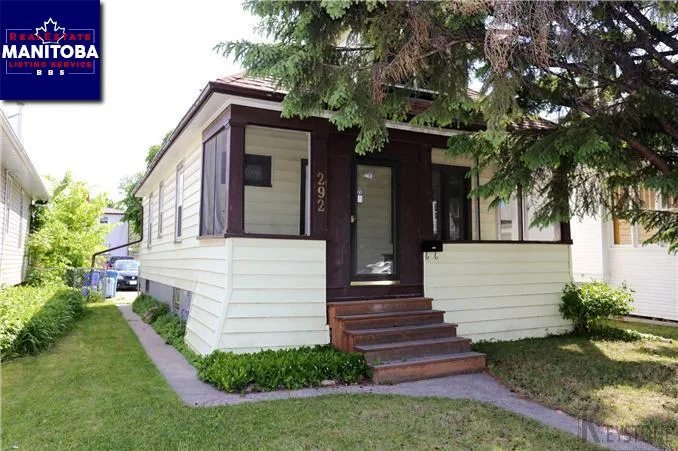 292 Chalmers Avenue, Winnipeg