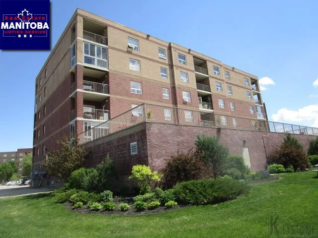 1404-6940 Henderson Highway, Lockport