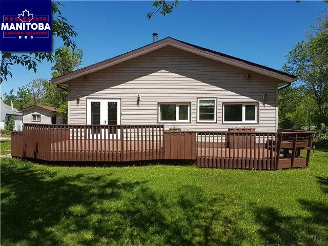 3 Bed House for Sale at 33 6th Avenue, Sandy Hook, MB - MLS® #1714342