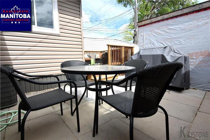 Property 241 Forrest Avenue img1