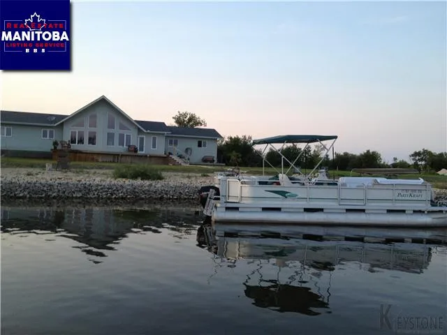3 Bed House for Sale at 27 Waterfront Drive, Gimli, MB - MLS® #1714393