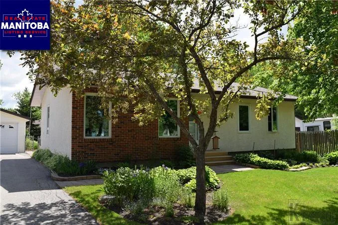 3 Bed House for Sale at 41 Maple Drive, Oakbank, MB - MLS® #1714440