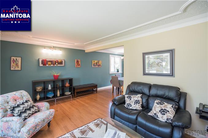 Property 980 Waterford Avenue img1