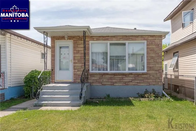 968 Mountain Avenue, Winnipeg