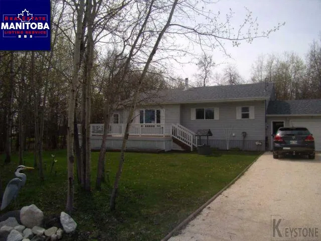 2 Bed House for Sale at 52 Dori Drive, Gimli, MB - MLS® #1714770