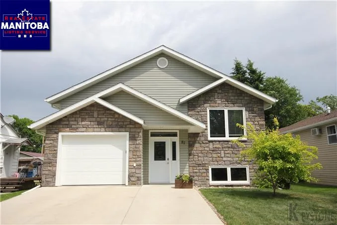 3 Bed House for Sale at 87 4th Street Northwest, Carman, MB - MLS® #1714823