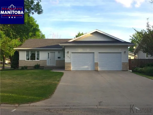 3 Bed House for Sale at 162 Cedar Avenue, Winkler, MB - MLS® #1714934
