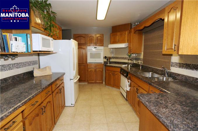 Property 22 Optimist Way img1