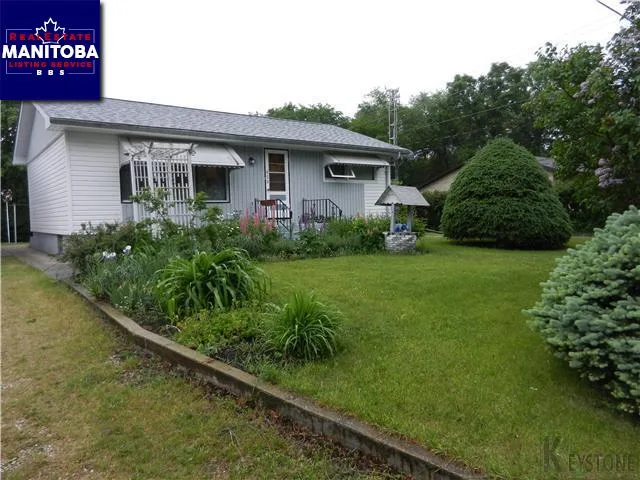 3 Bed House for Sale at 659 Walker Avenue, Neepawa, MB - MLS® #1715083
