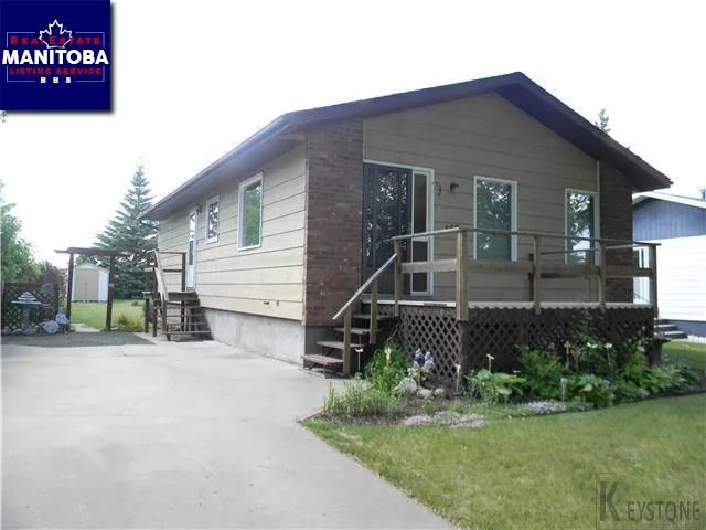 3 Bed House for Sale at 360 Fifth Avenue North, Neepawa, MB - MLS® #1715101