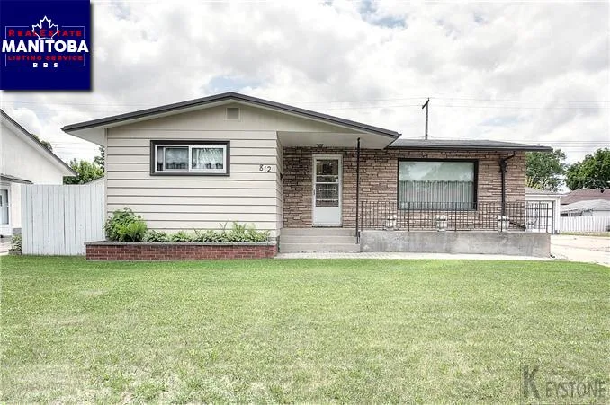 812 Jefferson Avenue, Winnipeg