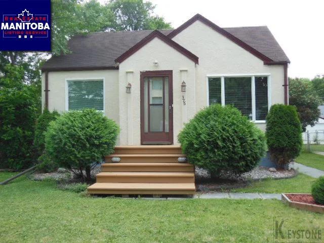 376 Rupertsland Avenue, Winnipeg