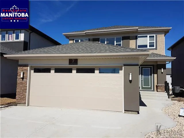 7 Larry Vickar Drive East, Winnipeg