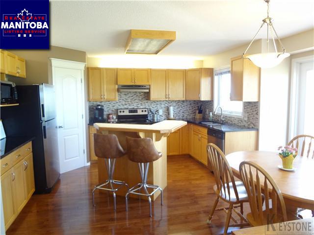 Property 37 Minic Road img1