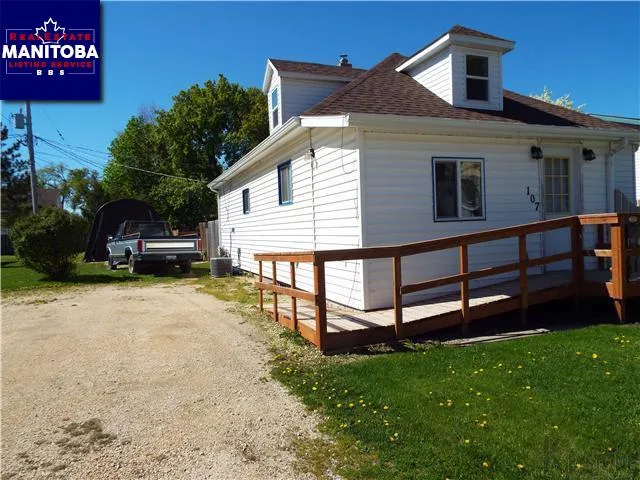 107 Charlton Avenue, Portage La Prairie