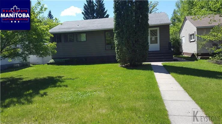 313 Brown Avenue West, Dauphin