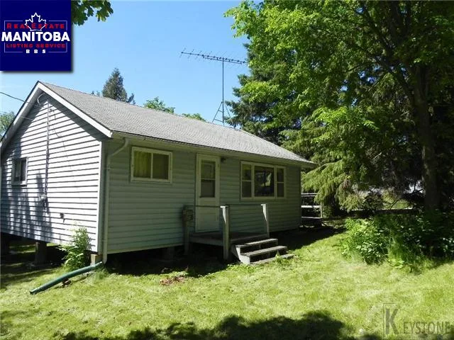 3 Bed House for Sale at 49 3rd Avenue, Grand Beach, MB - MLS® #1715322
