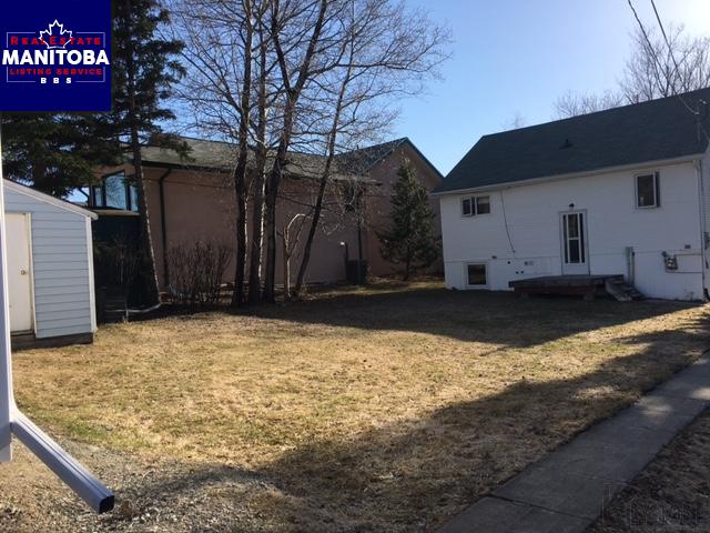 Property 399 Parkway Boulevard img1