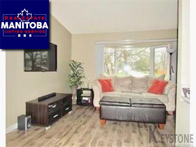 Property 687 Novavista Drive img1
