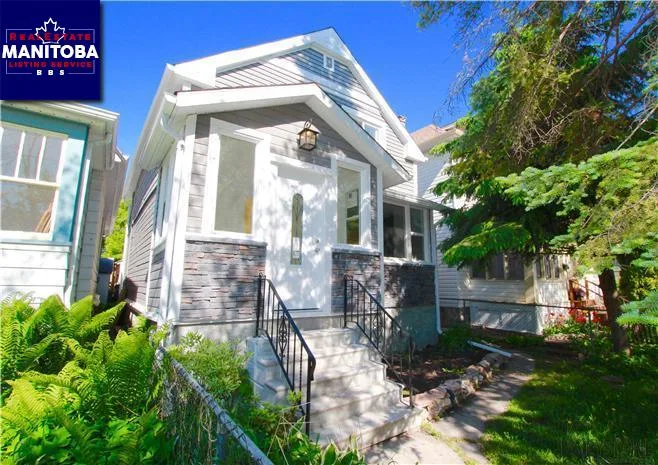490 Craig Street, Winnipeg