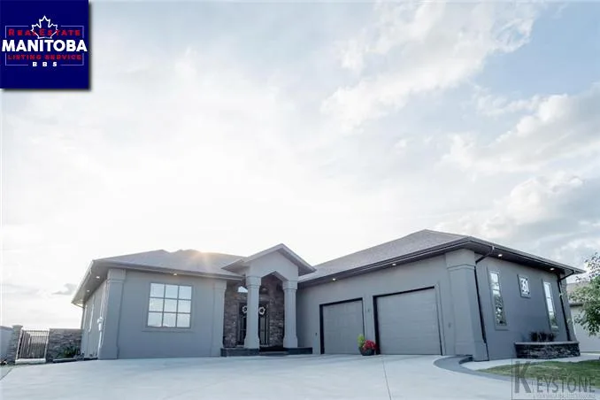 61 Bonneville Crescent, Winkler