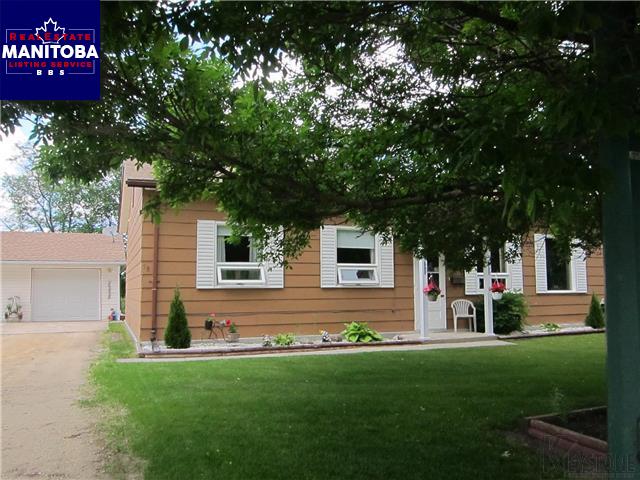 Property 18 Willow Drive Main image