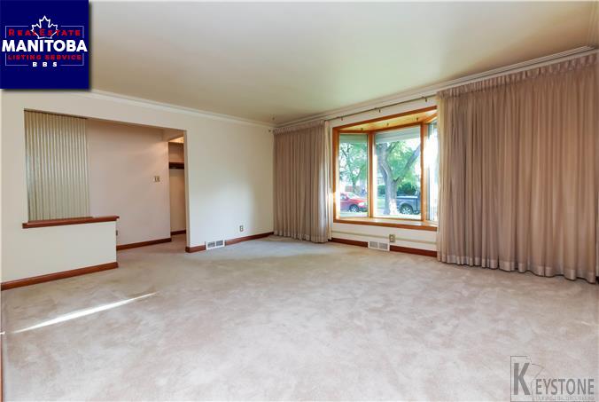 Property 373 Helmsdale Avenue img1